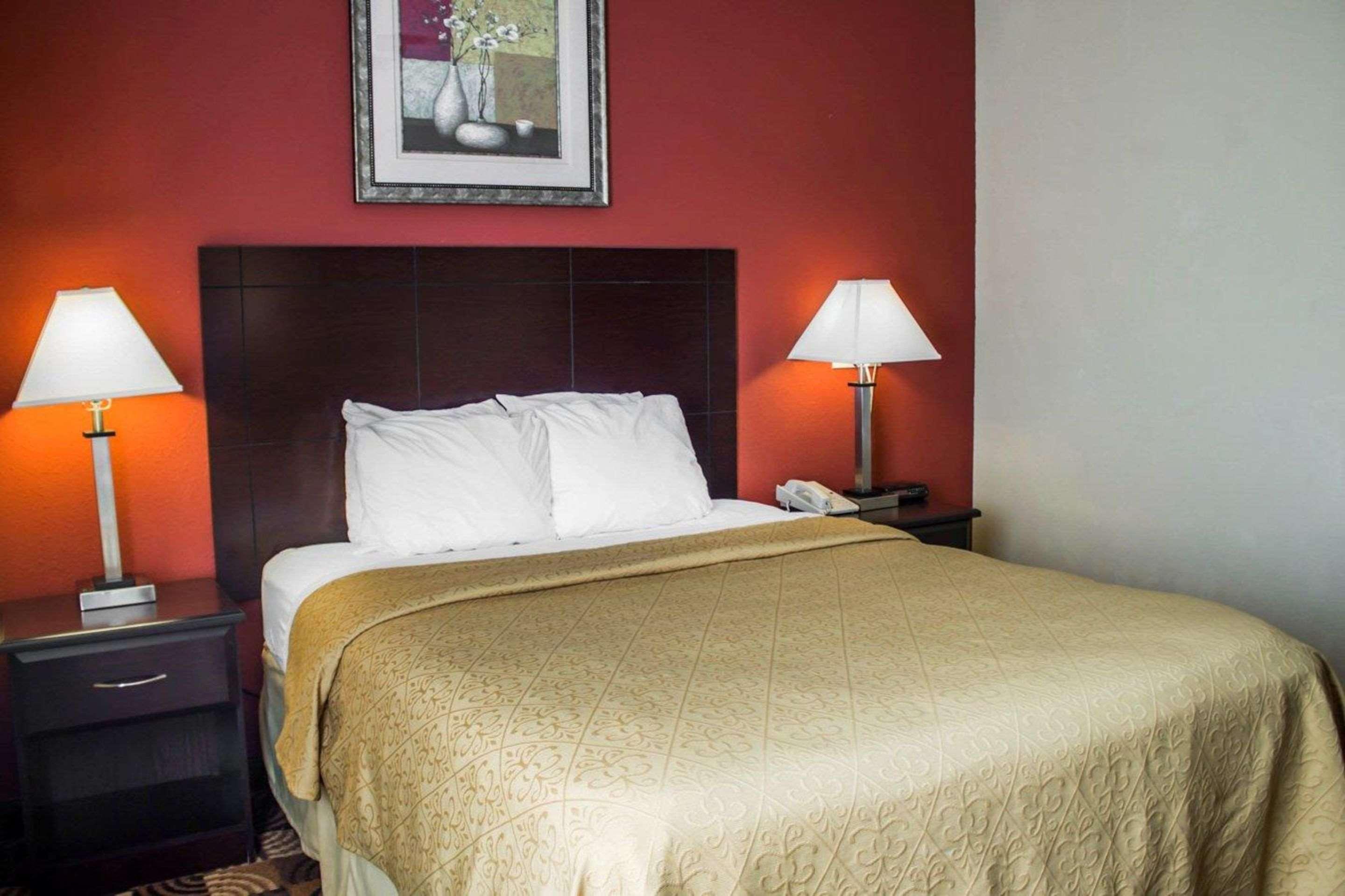 Quality Inn Brunswick Cleveland South Εξωτερικό φωτογραφία