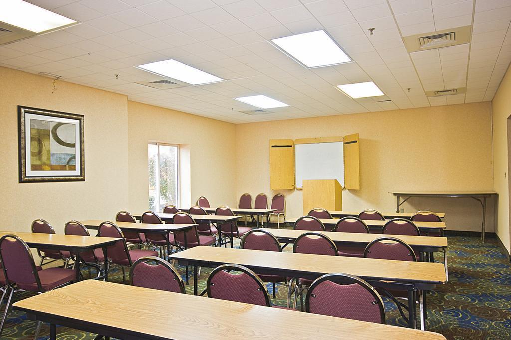 Quality Inn Brunswick Cleveland South Εξωτερικό φωτογραφία