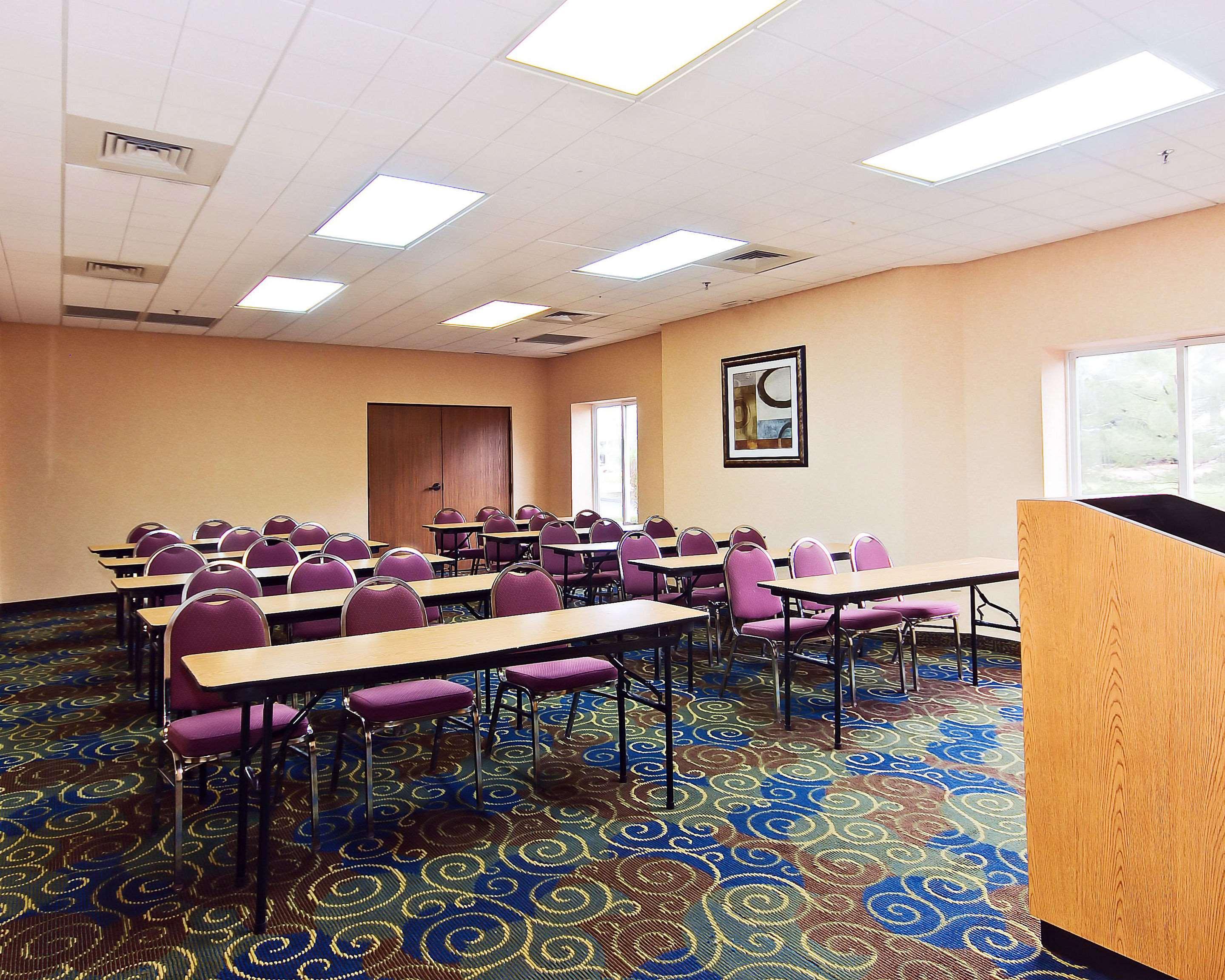 Quality Inn Brunswick Cleveland South Εξωτερικό φωτογραφία