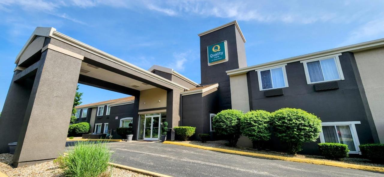 Quality Inn Brunswick Cleveland South Εξωτερικό φωτογραφία